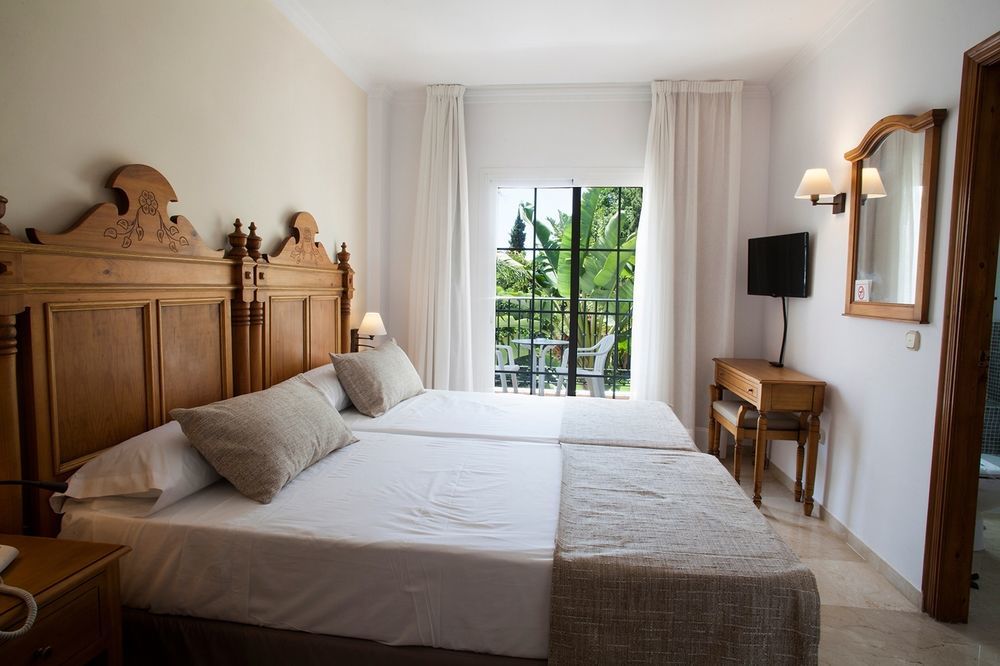 Hotel Villa Flamenca Nerja Exterior photo