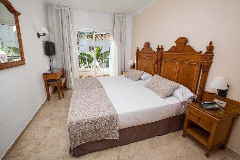 Hotel Villa Flamenca Nerja Exterior photo